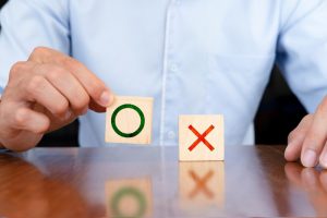 Jak przycinać wąsy? Praktyczne porady dla mężczyzn